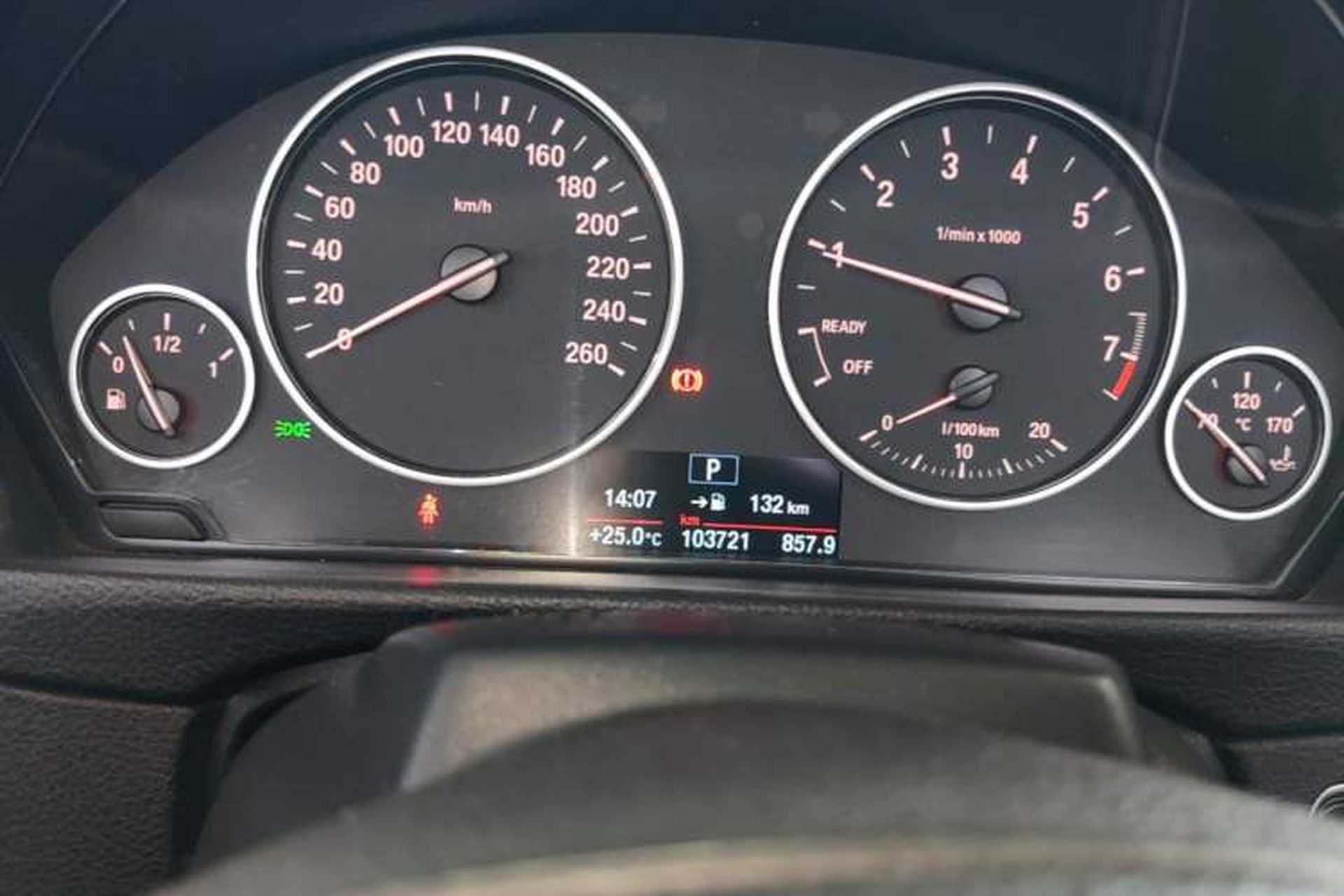 Used BMW 4 Series 2016 420i Convertible Fashion Model Instrument Cluster