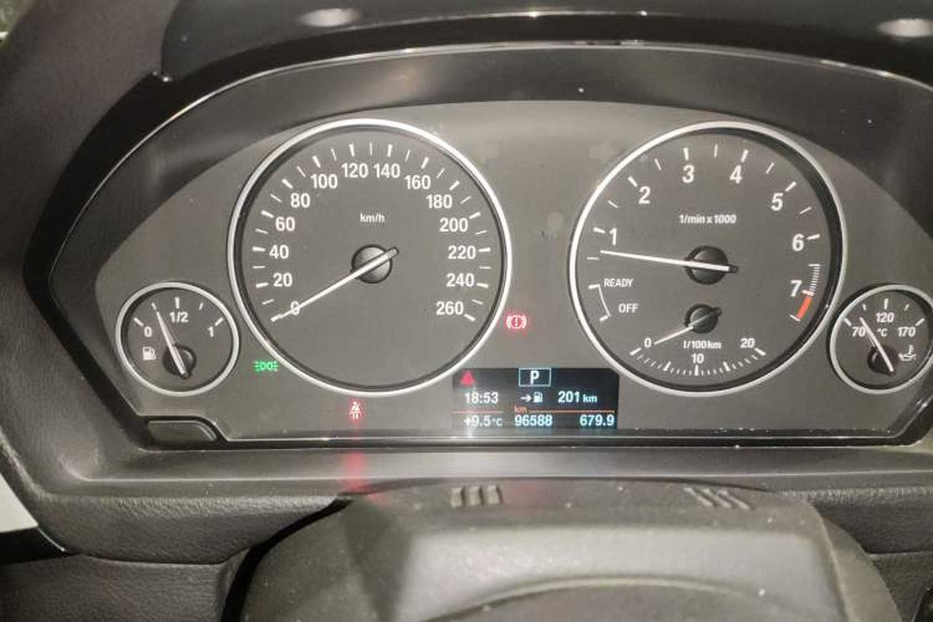 Used BMW 4 Series 2016 420i Convertible Fashion Model Instrument Cluster