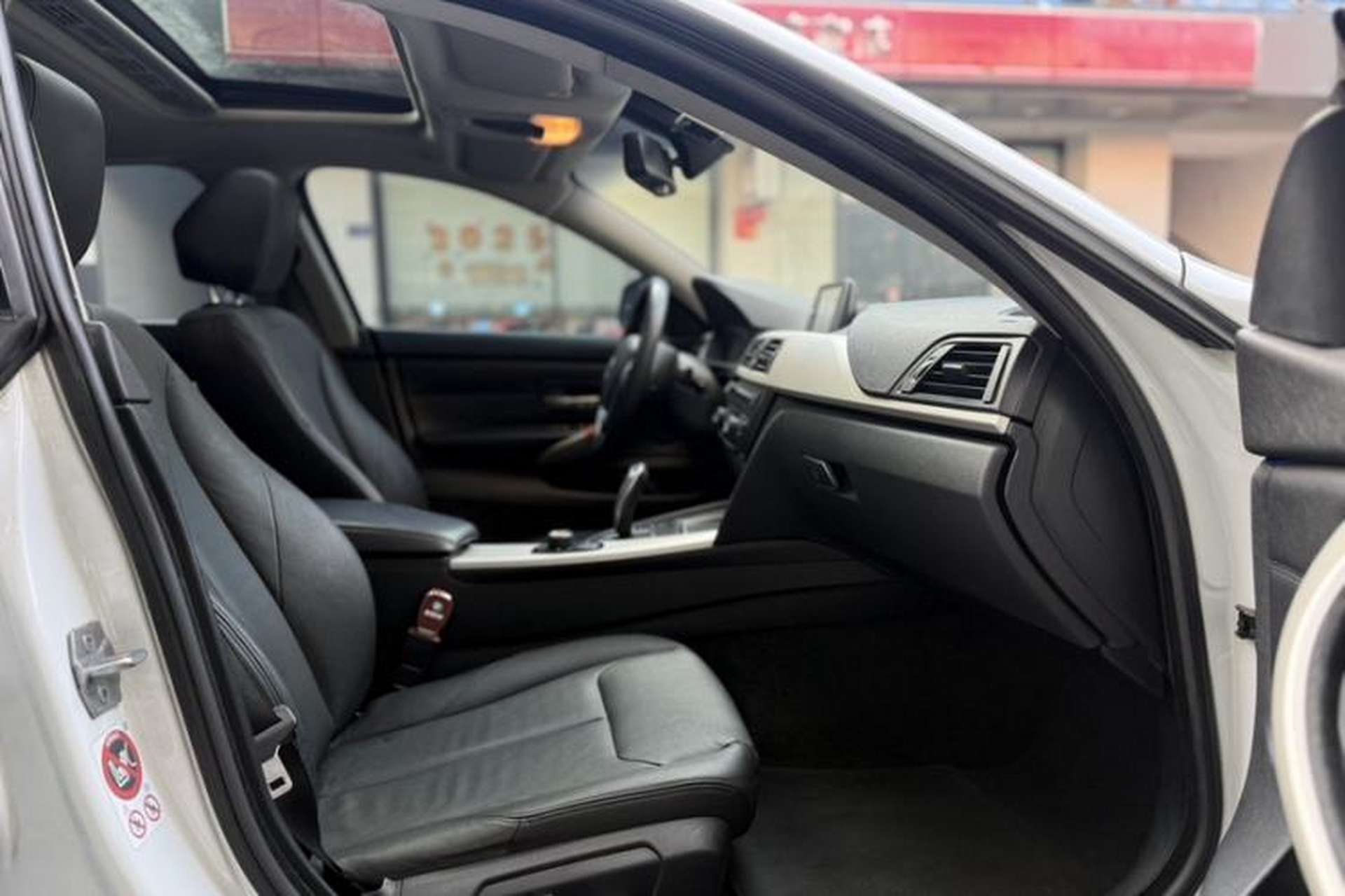 Used BMW 4 Series 2016 420i Gran Coupe Active Edition Interior 1
