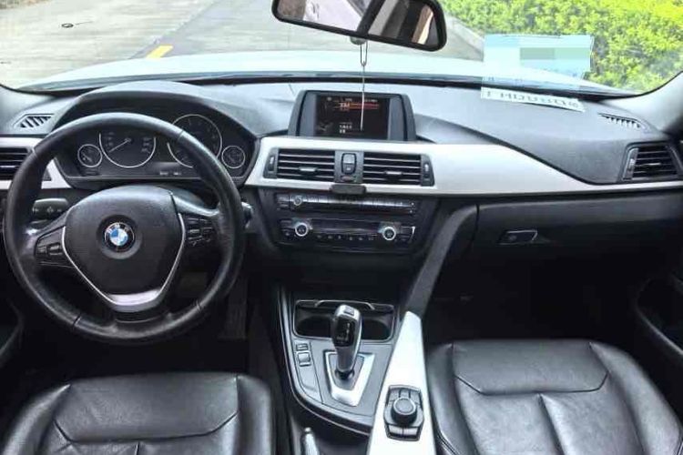 Used BMW 4 Series 2016 420i Gran Coupe Active Edition Interior 1