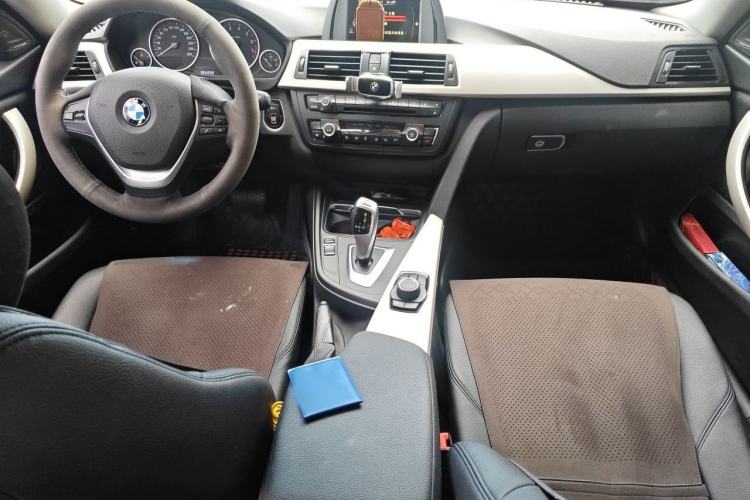 Used BMW 4 Series 2016 420i Gran Coupe Active Edition Interior 2