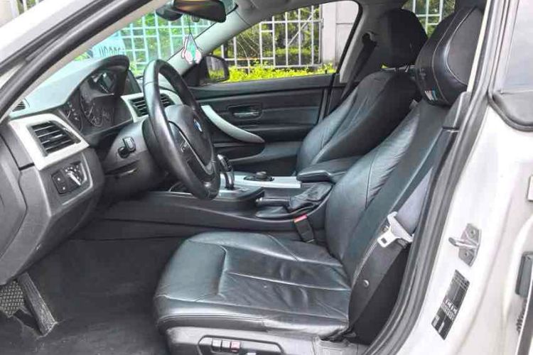 Used BMW 4 Series 2016 420i Gran Coupe Active Edition Interior 2