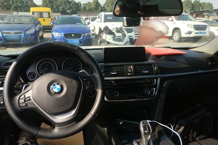 Used BMW 4 Series 2016 430i Design Package Model Interior 2