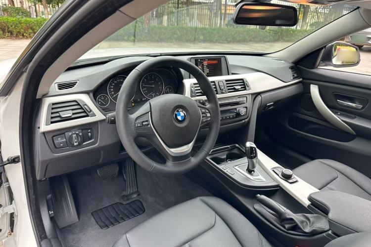 Used BMW 4 Series 2016 420i Gran Coupe Active Edition Interior 2