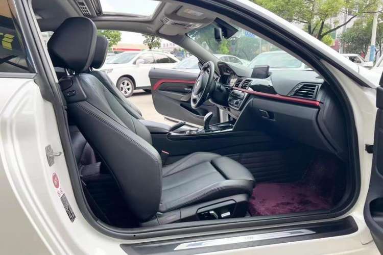 Used BMW 4 Series 2016 430i Design Package Model Interior 3