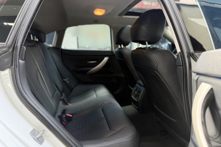 Used BMW 4 Series 2016 420i Gran Coupe Active Edition Interior 5