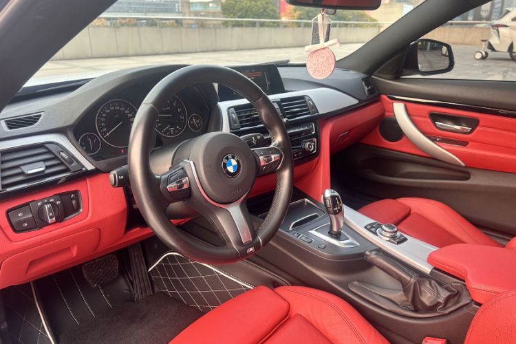 Used BMW 4 Series 2016 420i Design Package Model Interior 5