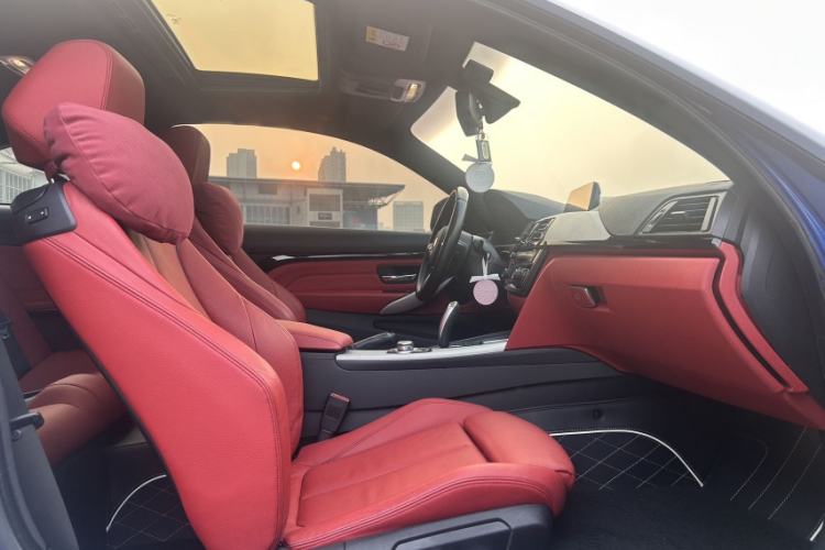 Used BMW 4 Series 2016 420i Design Package Model Interior 9