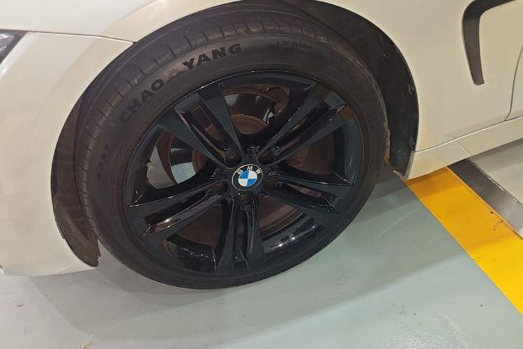 Used BMW 4 Series 2016 420i Design Package Model Left Front Wheel Hub