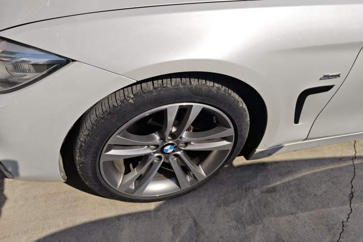 Used BMW 4 Series 2016 420i Design Package Model Left Front Wheel Hub