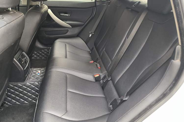 Used BMW 4 Series 2016 420i Gran Coupe Active Edition Left Rear Seat