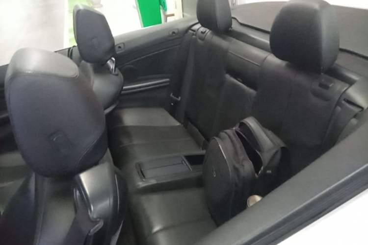Used BMW 4 Series 2016 420i Convertible Fashion Model Left Rear Seat