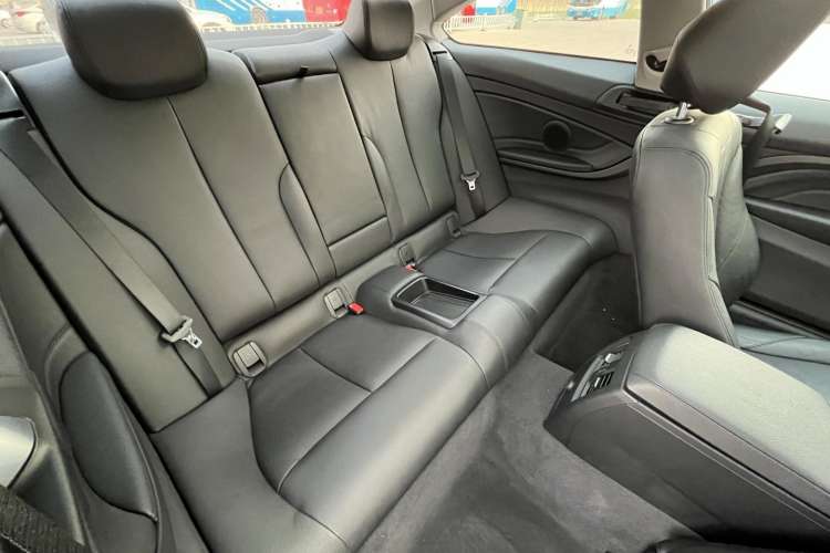 Used BMW 4 Series 2016 420i Fashion Model Left Rear Seat