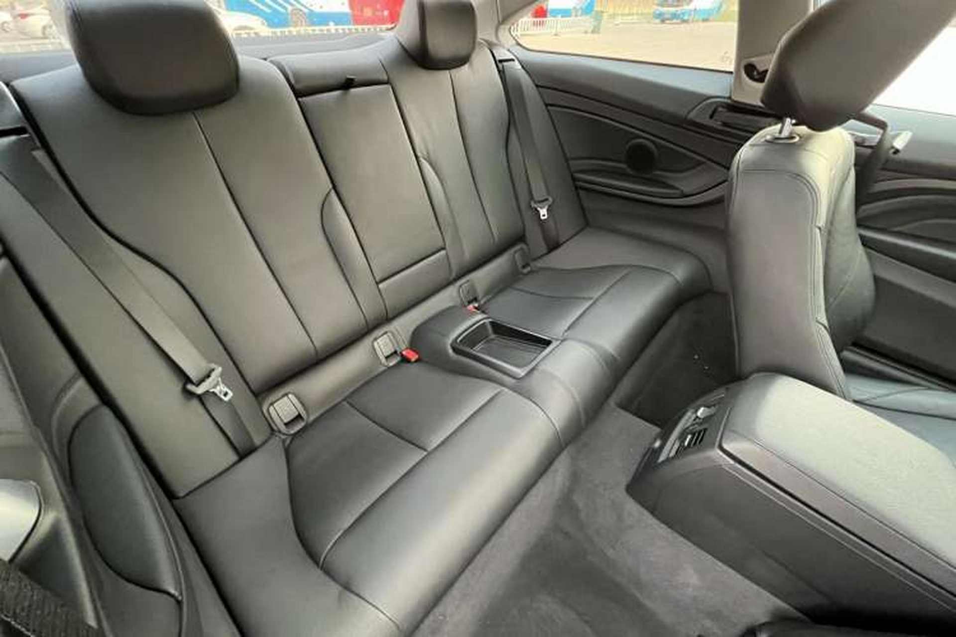 Used BMW 4 Series 2016 420i Fashion Model Left Rear Seat