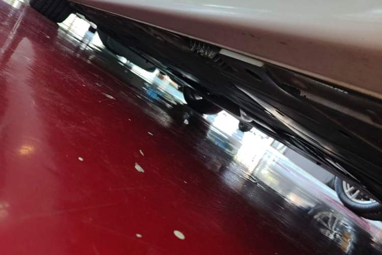 Used BMW 4 Series 2016 420i Convertible Fashion Model Left Side Sill