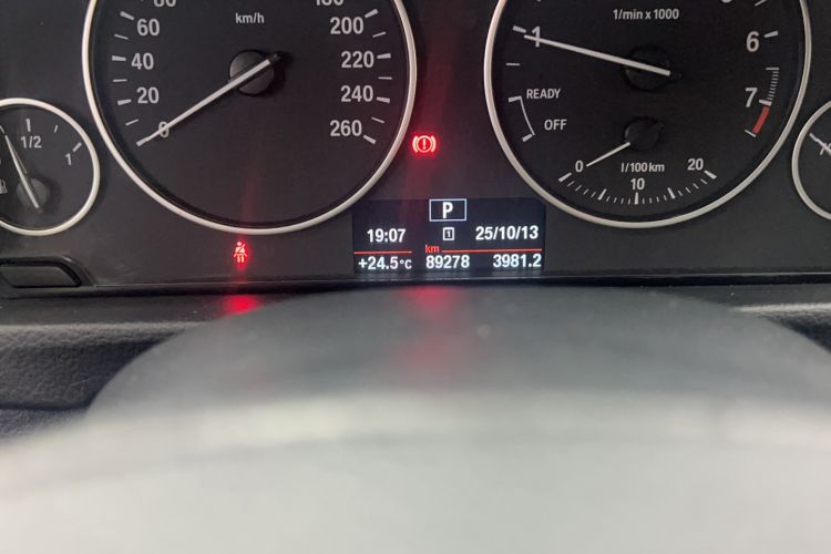 Used BMW 4 Series 2016 420i Gran Coupe Active Edition Odometer Close Up