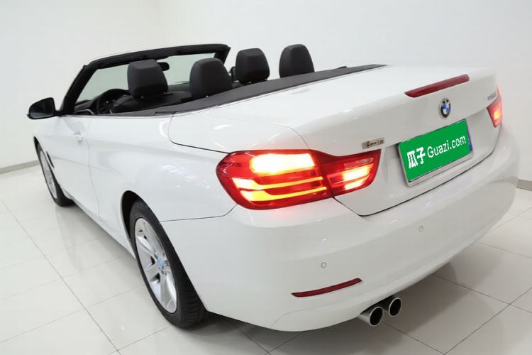 Used BMW 4 Series 2016 420i Convertible Fashion Model Rear Left 45 Deg