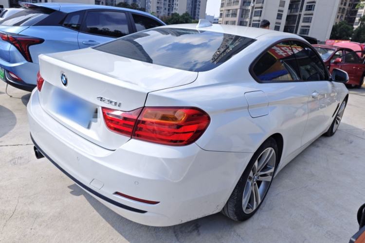 Used BMW 4 Series 2016 420i Design Package Model Rear Right 45 Deg
