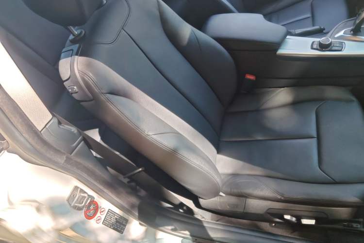 Used BMW 4 Series 2016 420i Fashion Model Right Front Seat