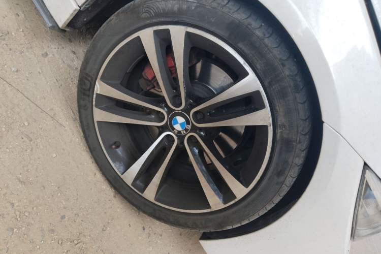 Used BMW 4 Series 2016 430i Design Package Model Right Front Wheel Hub