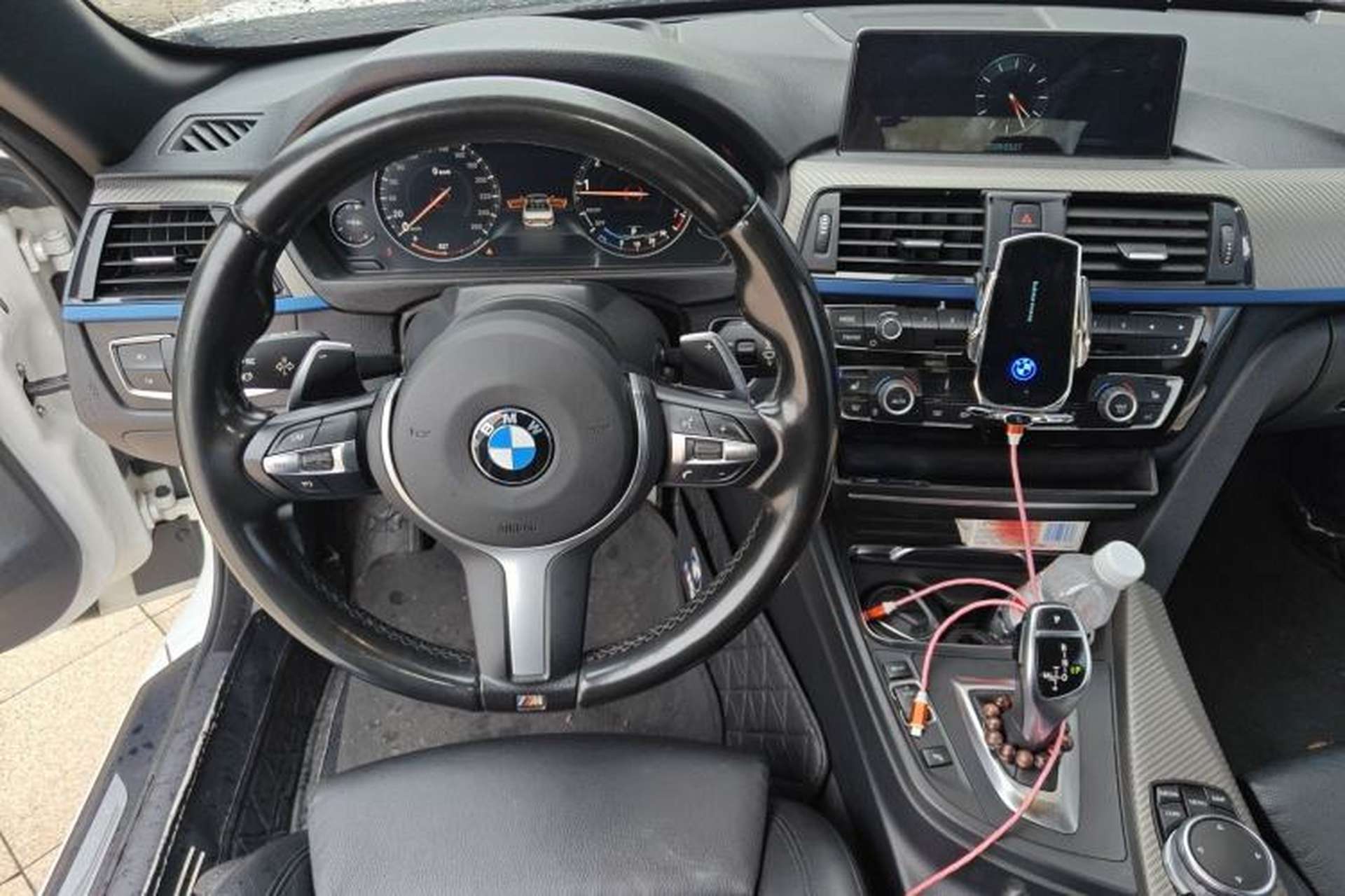 Used BMW 4 Series 2016 420i Convertible Design Package Edition Steering Wheel