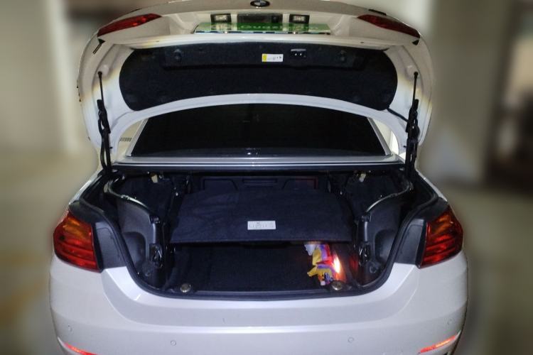 Used BMW 4 Series 2016 420i Convertible Design Package Edition Trunk