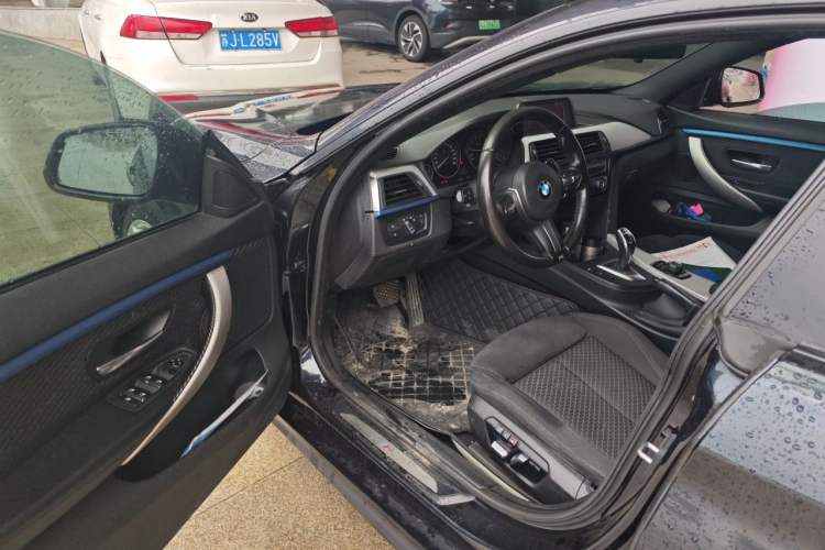 Used BMW 4 Series 2017 425i Gran Coupe Leading Model with M Sport Package Driver Seat