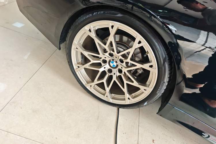 Used BMW 4 Series 2017 425i M Sport Package Exterior 2