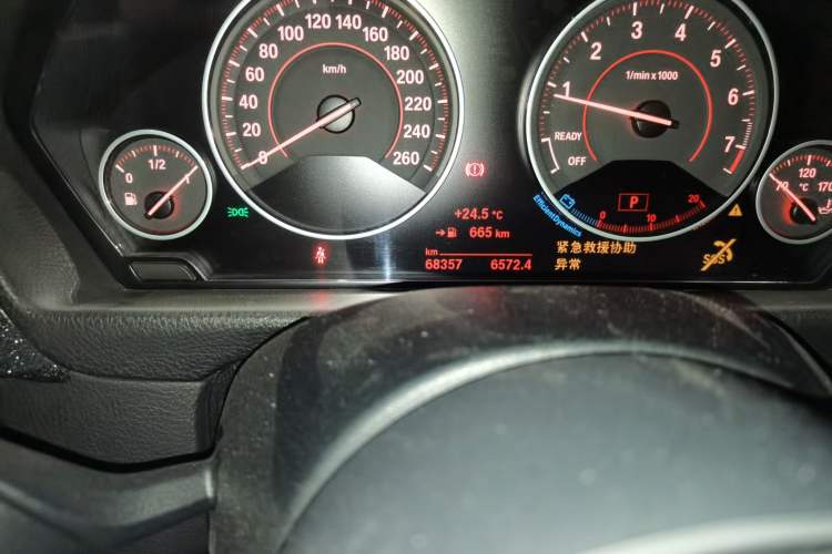 Used BMW 4 Series 2017 425i Gran Coupe Leading Model with M Sport Package Odometer Close Up