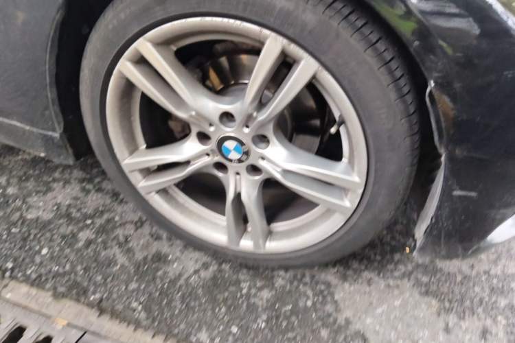 Used BMW 4 Series 2017 425i Gran Coupe Luxury M Sport Package Right Front Wheel Hub