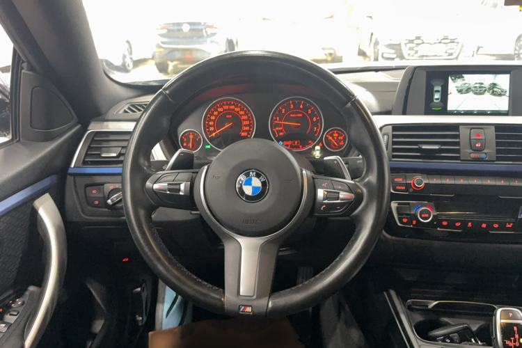 Used BMW 4 Series 2017 425i Gran Coupe Leading Model with M Sport Package Steering Wheel