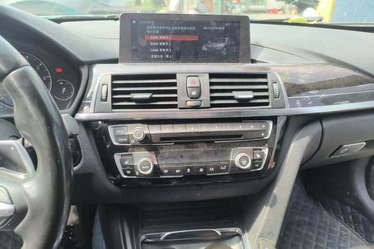 Used BMW 4 Series 2017 440i xDrive Gran Coupe M Sport Package Audio And AC Panel