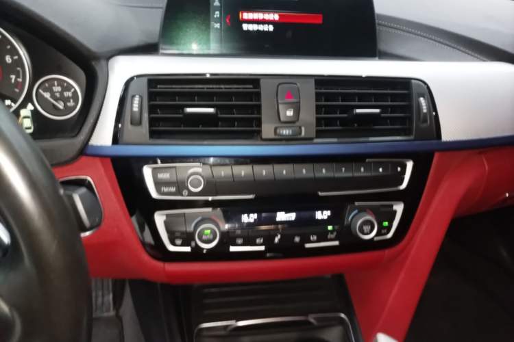Used BMW 4 Series 2017 425i M Sport Package Audio And AC Panel