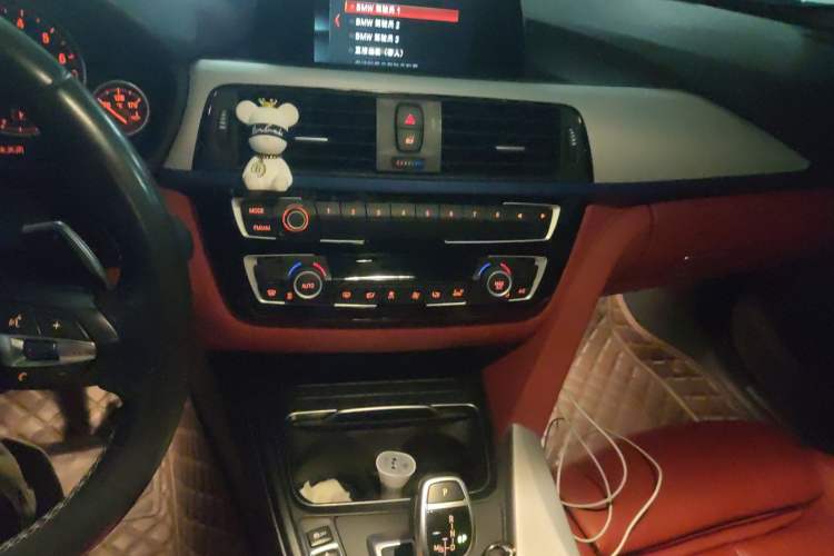Used BMW 4 Series 2017 425i M Sport Package Audio And AC Panel