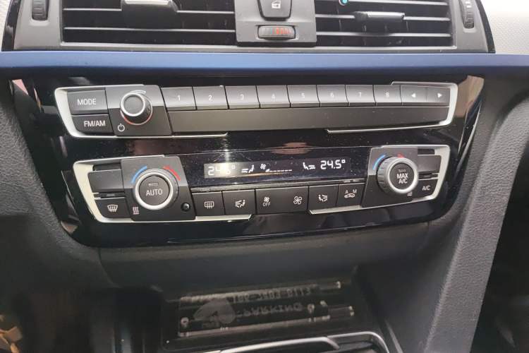 Used BMW 4 Series 2017 425i Gran Coupe Luxury M Sport Package Audio And AC Panel