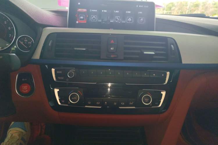 Used BMW 4 Series 2017 425i Convertible M Sport Package Audio And AC Panel