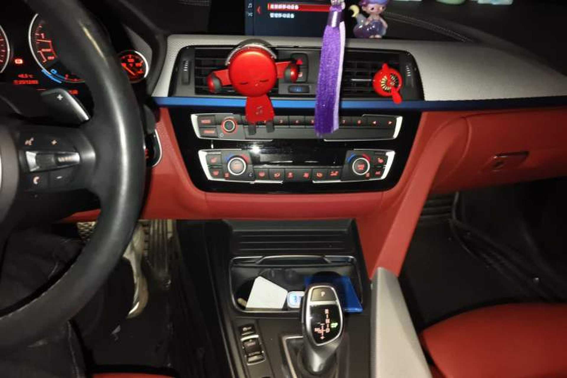 Used BMW 4 Series 2017 425i Gran Coupe Luxury M Sport Package Audio And AC Panel