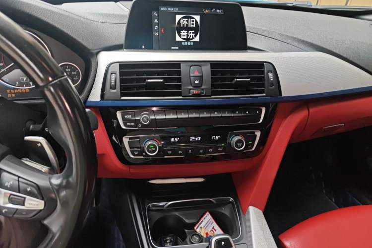 Used BMW 4 Series 2017 425i Convertible M Sport Package Audio And AC Panel