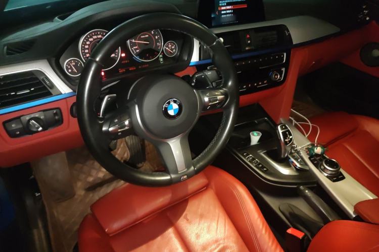 Used BMW 4 Series 2017 425i M Sport Package Center Console