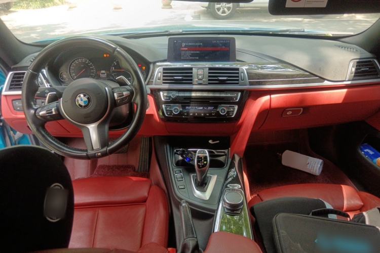 Used BMW 4 Series 2017 425i Gran Coupe Luxury M Sport Package Center Console
