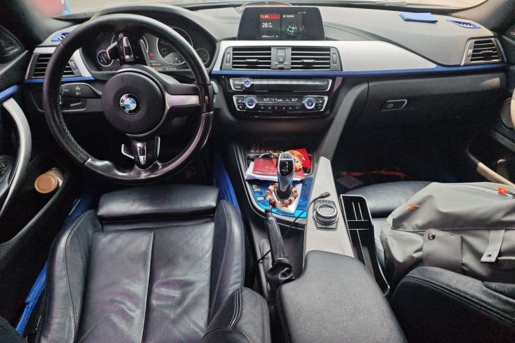Used BMW 4 Series 2017 425i Gran Coupe Luxury M Sport Package Center Console