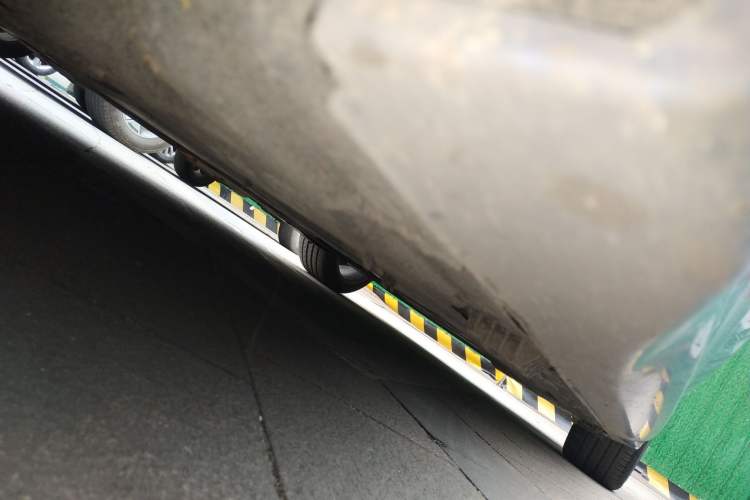 Used BMW 4 Series 2017 425i M Sport Package Chassis Front Left