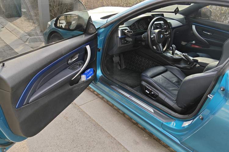 Used BMW 4 Series 2017 425i M Sport Package Driver Seat