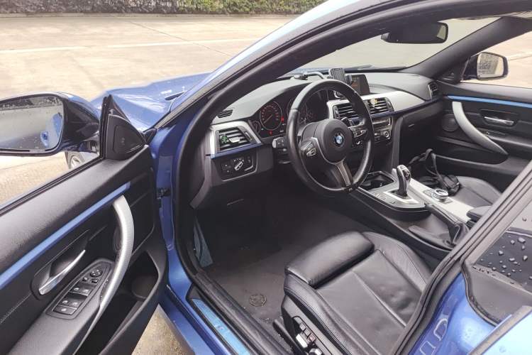 Used BMW 4 Series 2017 425i Gran Coupe Luxury M Sport Package Driver Seat
