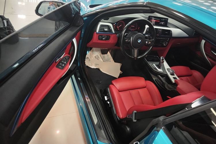 Used BMW 4 Series 2017 425i Convertible M Sport Package Driver Seat
