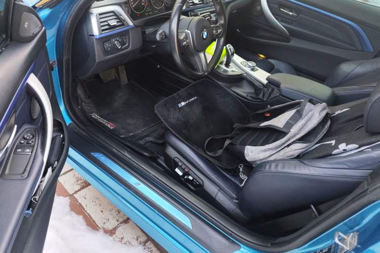 Used BMW 4 Series 2017 425i M Sport Package Driver Seat