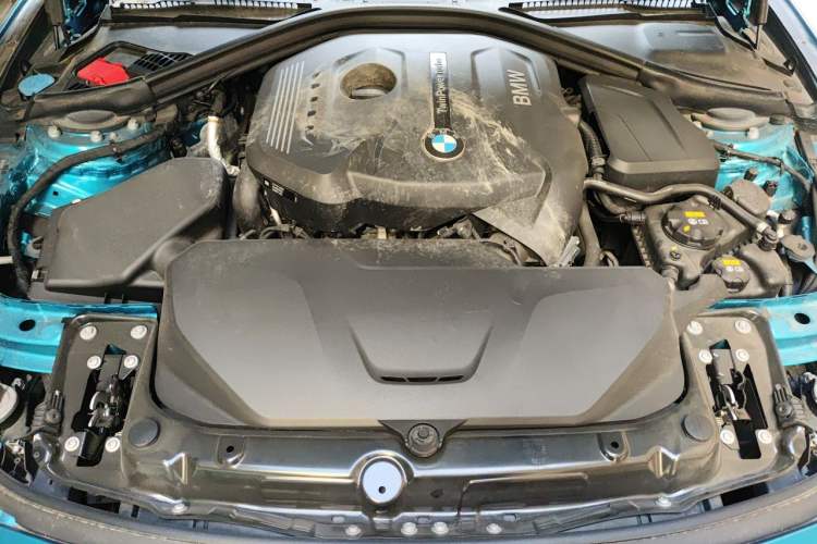 Used BMW 4 Series 2017 425i M Sport Package Engine Bay
