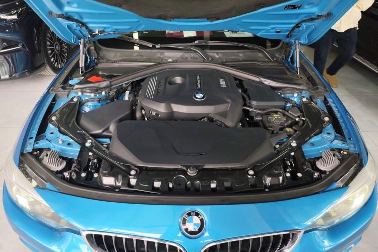 Used BMW 4 Series 2017 425i Convertible M Sport Package Engine Bay