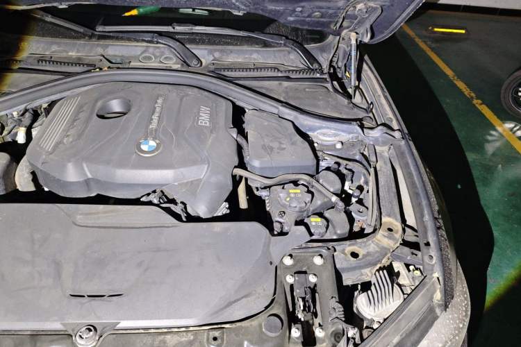 Used BMW 4 Series 2017 425i Gran Coupe Luxury M Sport Package Engine Bay Left