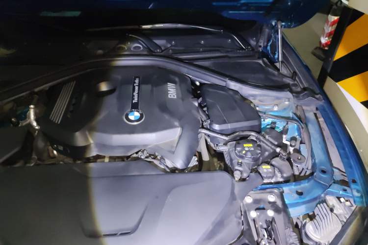 Used BMW 4 Series 2017 425i M Sport Package Engine Bay Left